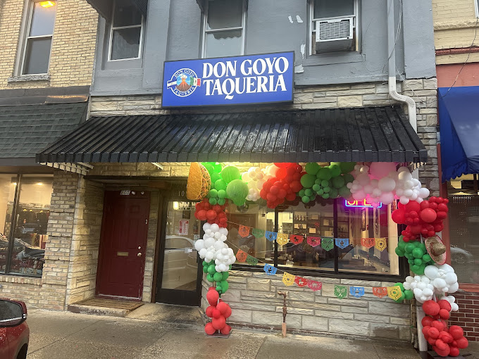 Don Goyo Taqueria Shakopee storefront